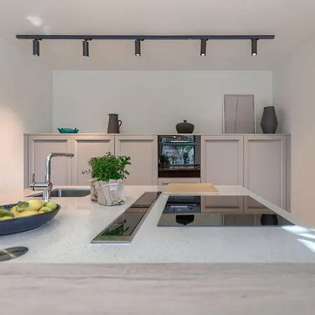 Vakantiehuis Minda By Interhome *