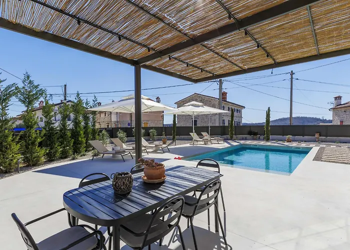 Minda By Interhome Vikendica